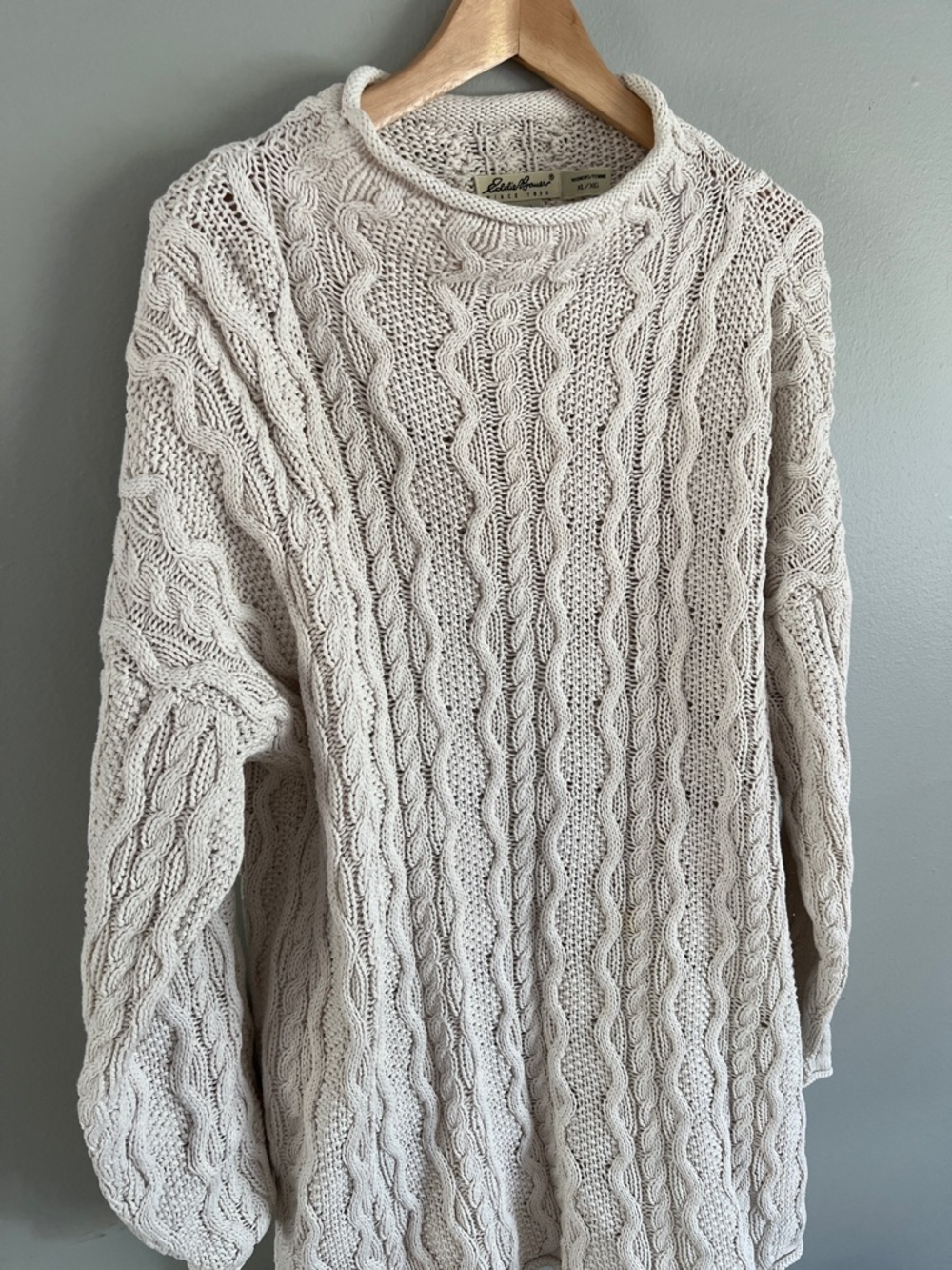 Eddie Bauer Cream Cable-Knit Crewneck Sweater - Picture 4 of 7